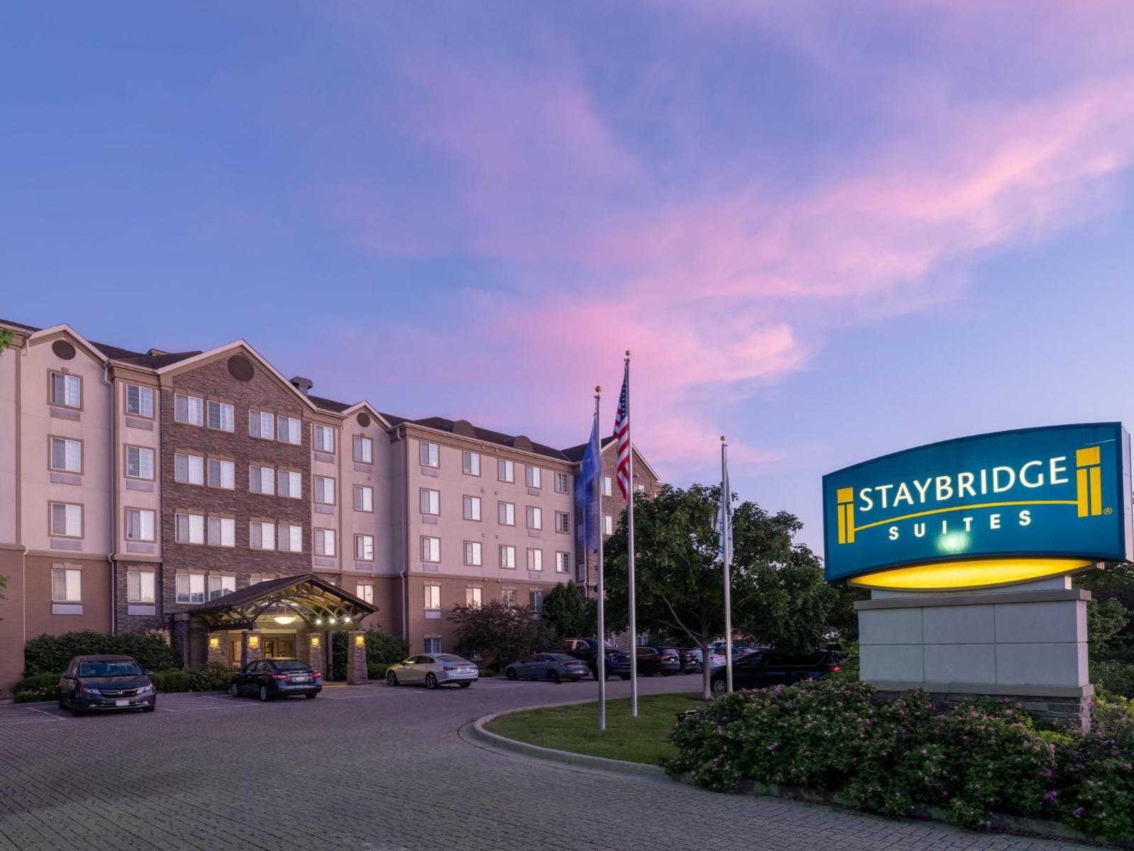 Staybridge Suites MILWAUKEE AIRPORT SOUTH